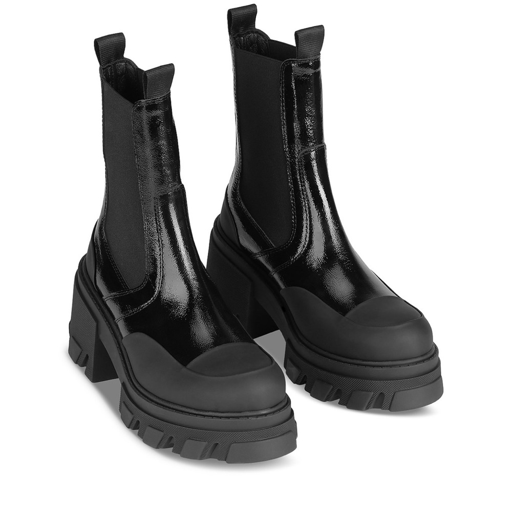 NWOT - Ganni Women’s block heel Chelsea boot